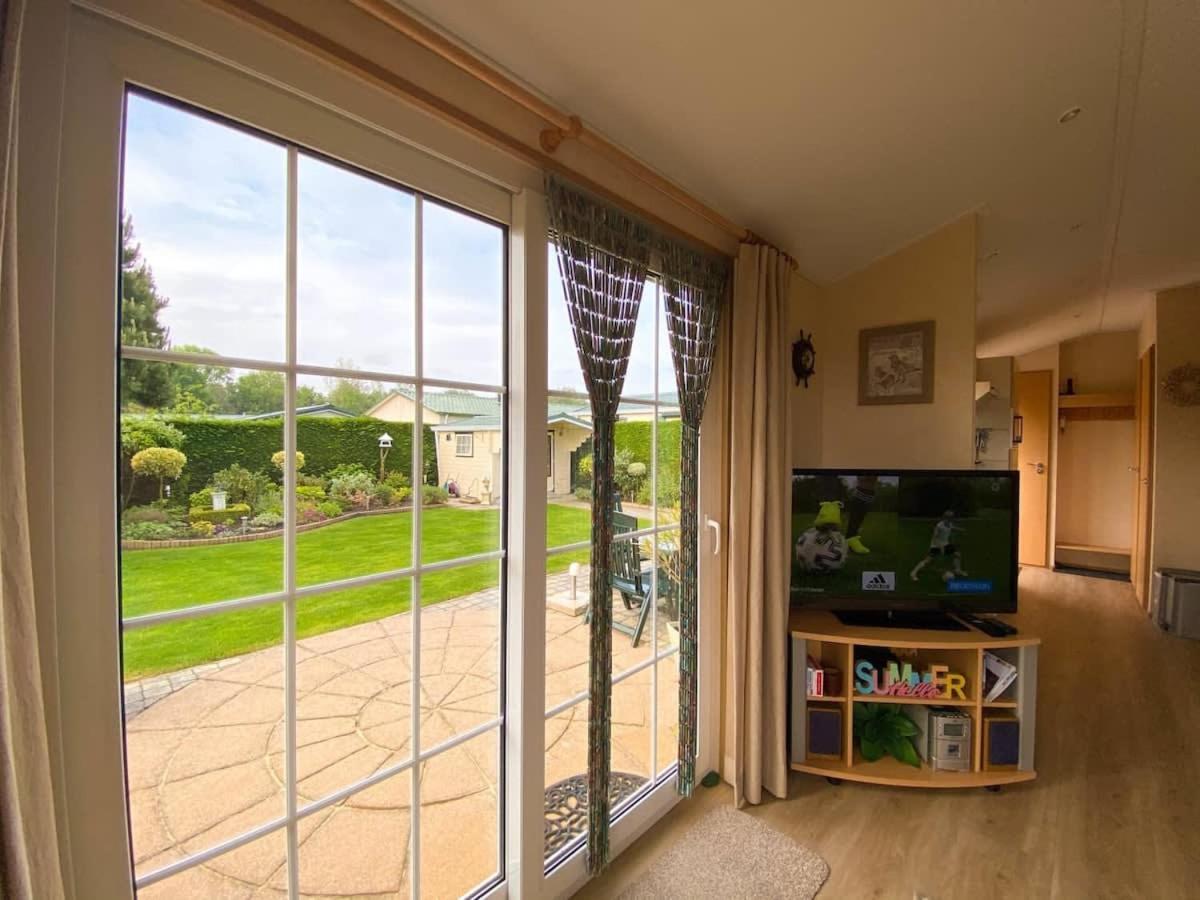 فيلا Hello Zeeland - Vakantiehuis Paarlhof 51 غرويدي المظهر الخارجي الصورة